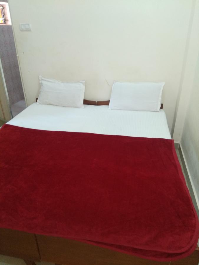 Red Lion Hotel Калангут Екстер'єр фото